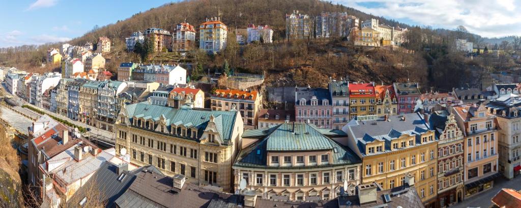 Letecký snímek ubytování Karlovy Vary Zamecky Vrch