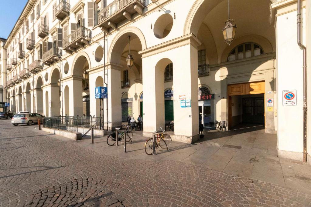 Budova, v ktorej sa apartmán nachádza