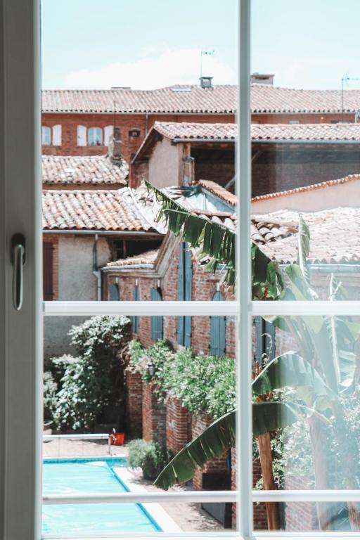 Bazén v ubytování Maison d'Hotes Delga nebo v jeho okolí