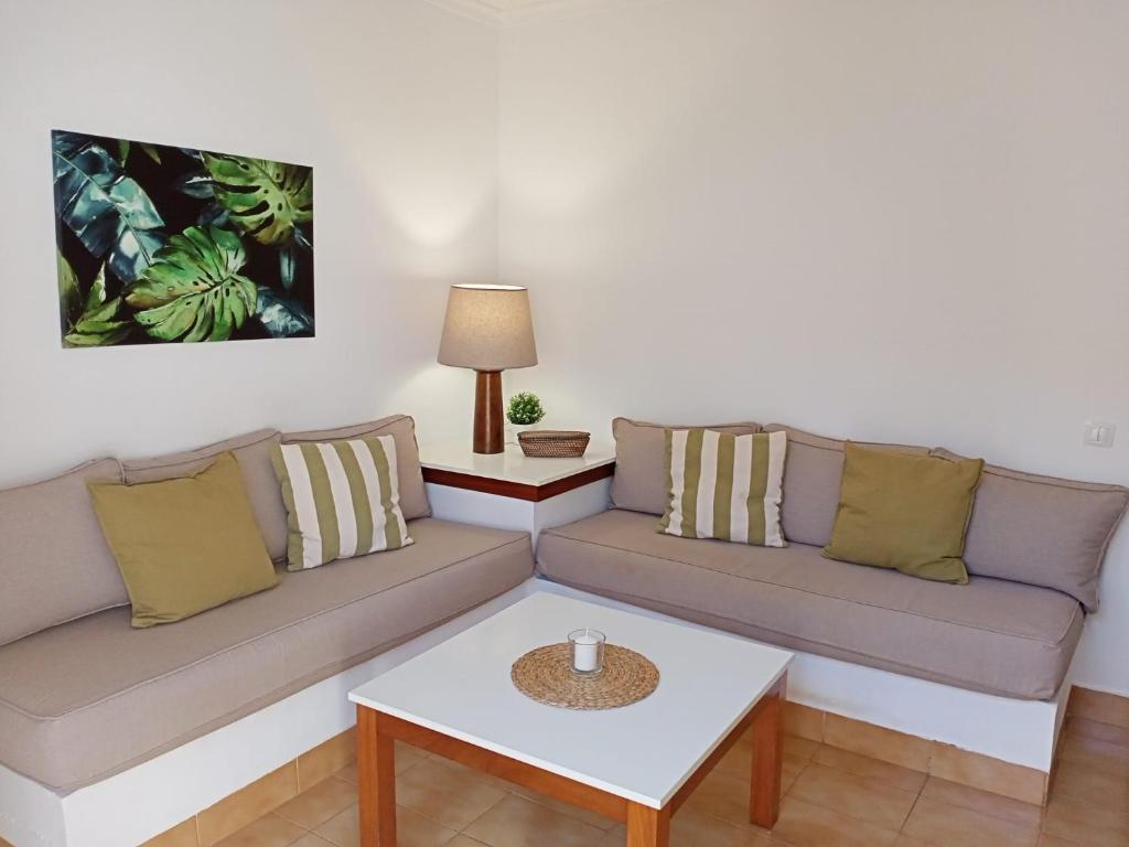 Posedenie v ubytovaní Bungalow Parque Golf by SunHousesCanarias