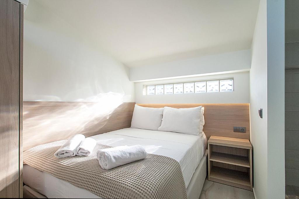 Postel nebo postele na pokoji v ubytování ALTHAEA LUXURY ROOMS