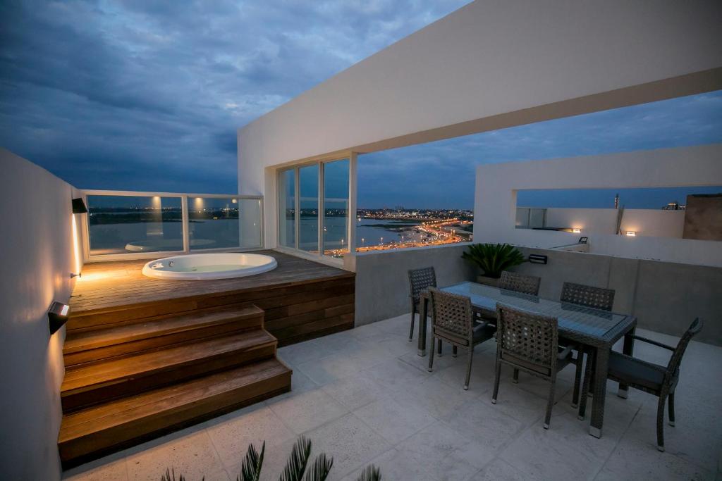 Balkón nebo terasa v ubytování Asuncion Rent Suites Centro