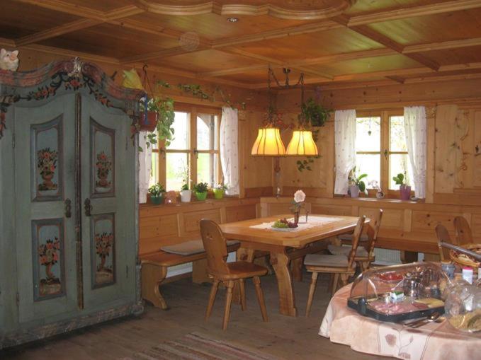 Restaurace v ubytování Gästehaus Nigg