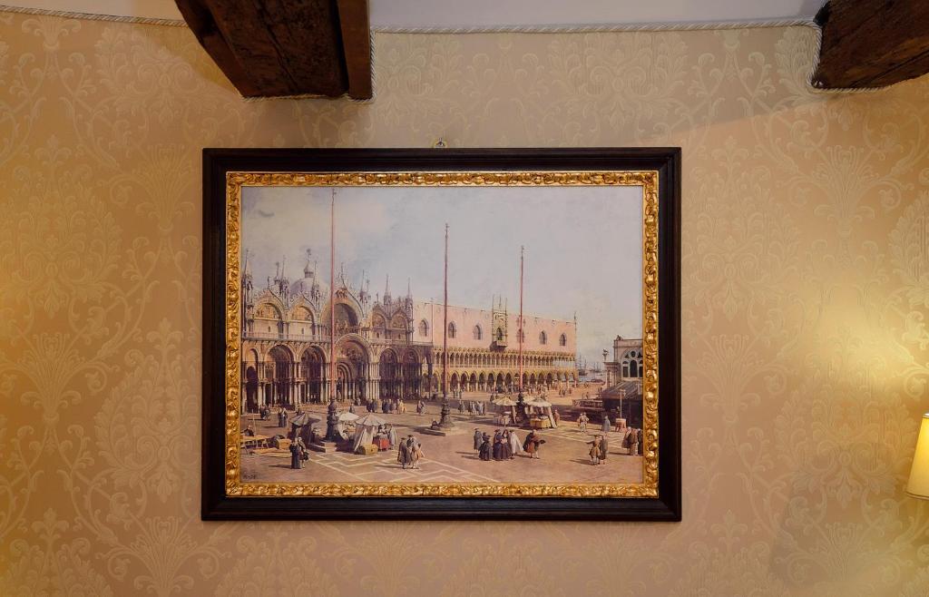 Gallery image of Residenza Goldoni in Venice