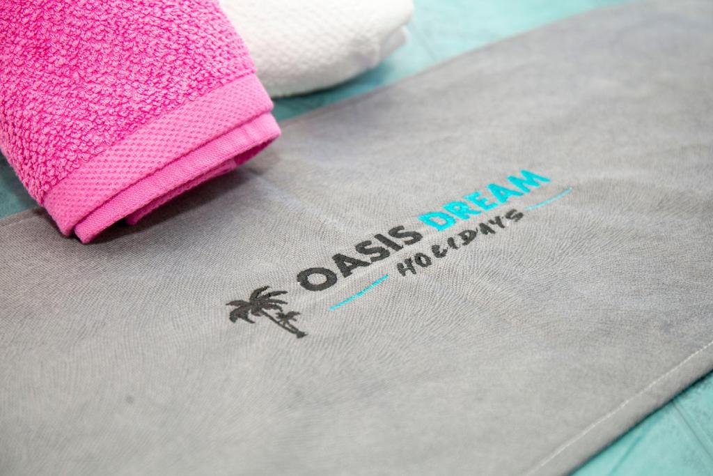Certifikát, hodnocení, plakát nebo jiný dokument vystavený v ubytování Hotel Oasis-Dream Holidays - La Petite France