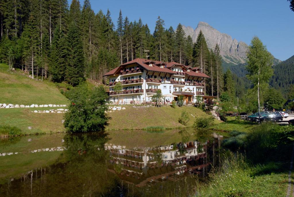 Příroda nedaleko hotelu