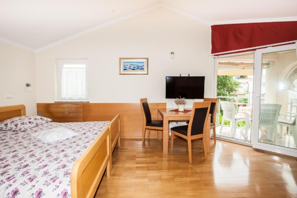 Postel nebo postele na pokoji v ubytování B&B Pansion Vago