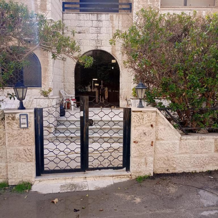 Abdoun ground floor apartment, Amman (updated prices 2024)