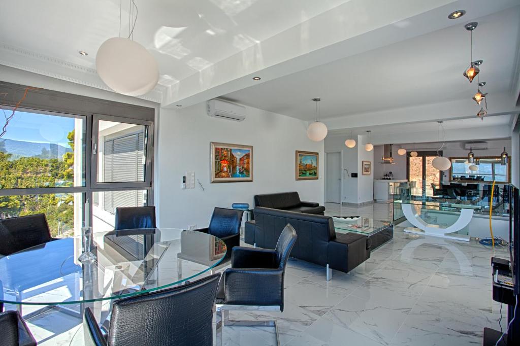 Posedenie v ubytovaní Villa White Pearl