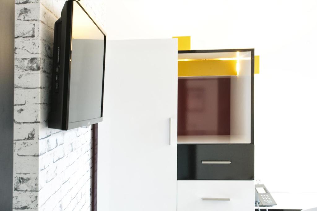 Kuchyň nebo kuchyňský kout v ubytování Hotel Cristall - Frankfurt City