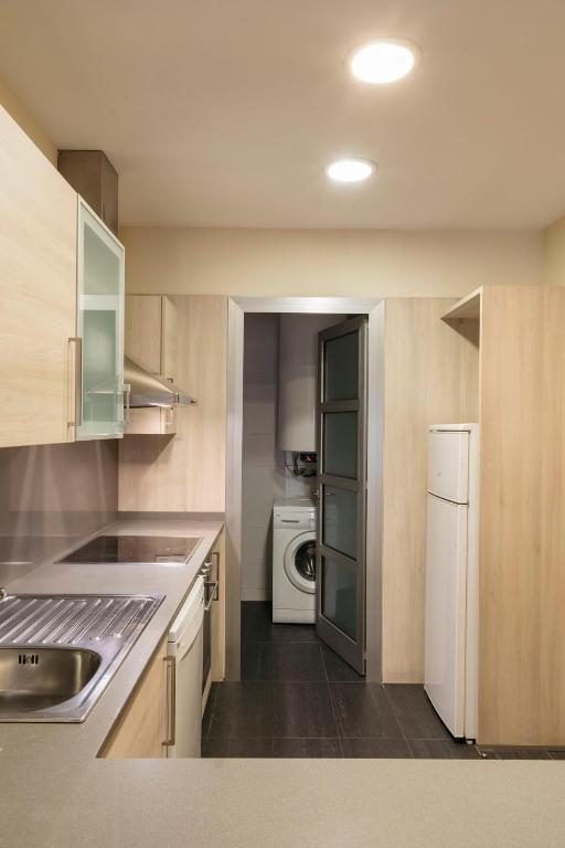 Kuchyň nebo kuchyňský kout v ubytování Barcelona Apartment Villarroel