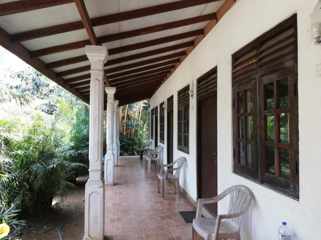 Fotografie z fotogalerie ubytování Leaf Guest House v destinaci Gampola