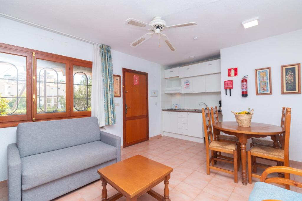 A cozinha ou cozinha compacta de Aparto Residence Galetamar