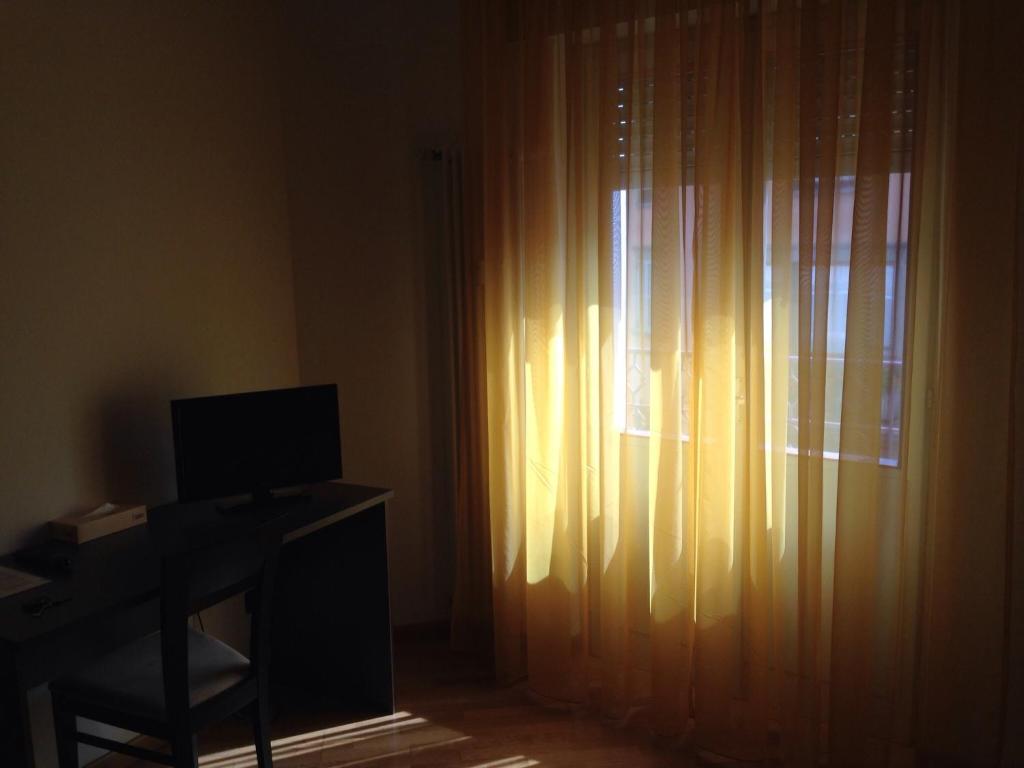 De La Tour - Apartamento De Dos Habitaciones Con Balcón