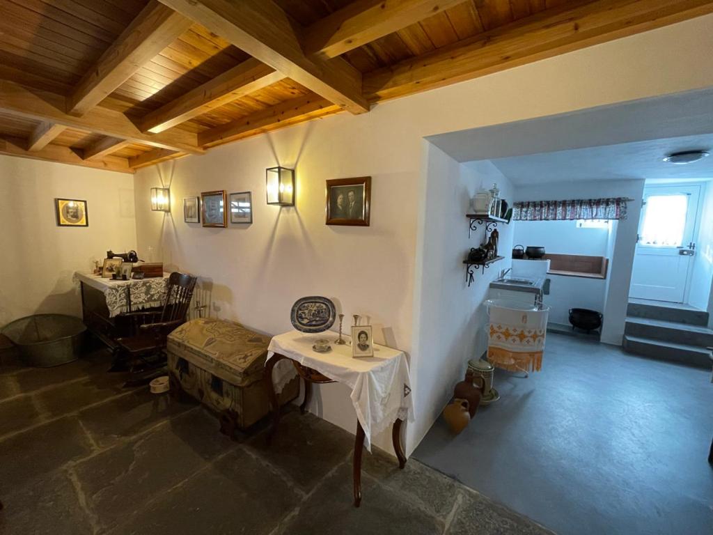 Postel nebo postele na pokoji v ubytování Casa do Avô José Alves