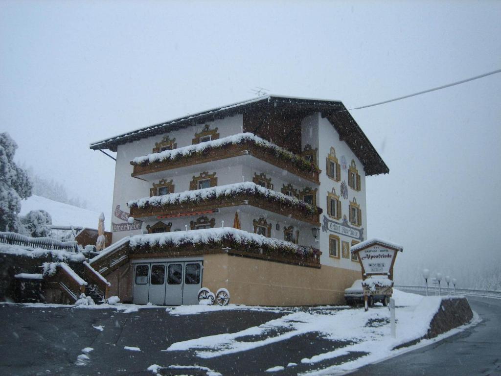 Hotel Alpenfriede v zimě