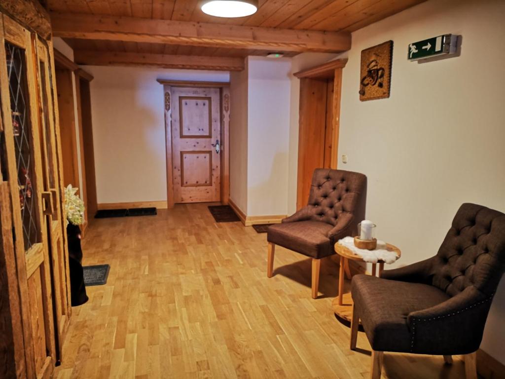 Istumisnurk majutusasutuses Gasthaus Auwirt