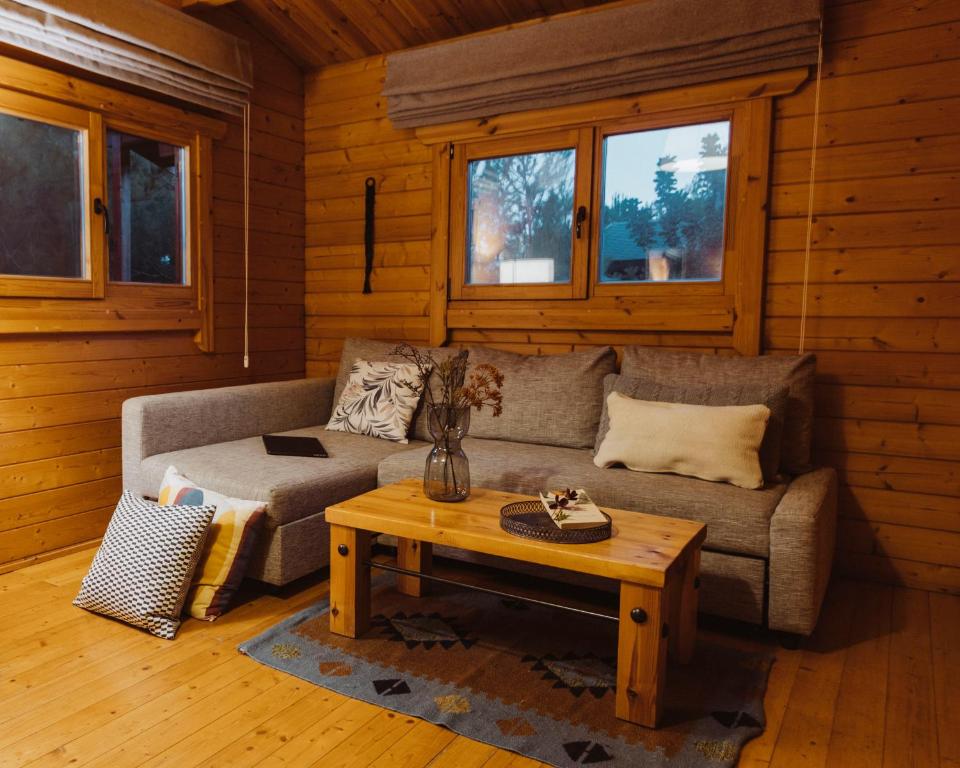 Area soggiorno di Mountain Breeze Lodge & Resort
