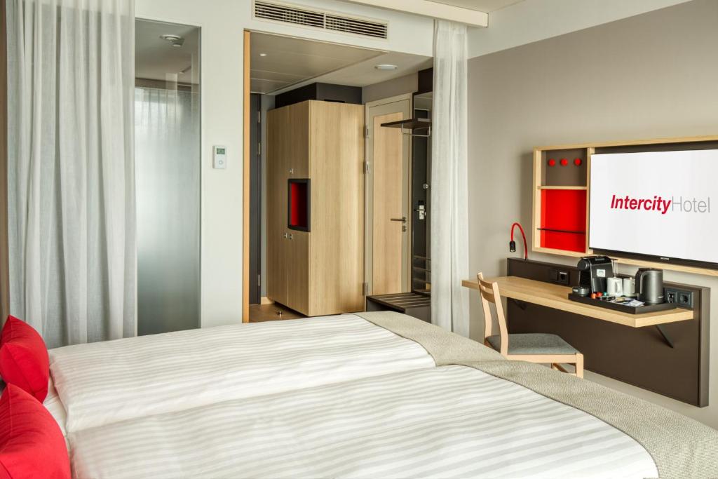 IntercityHotel Amsterdam Schiphol Airport - Resim 17