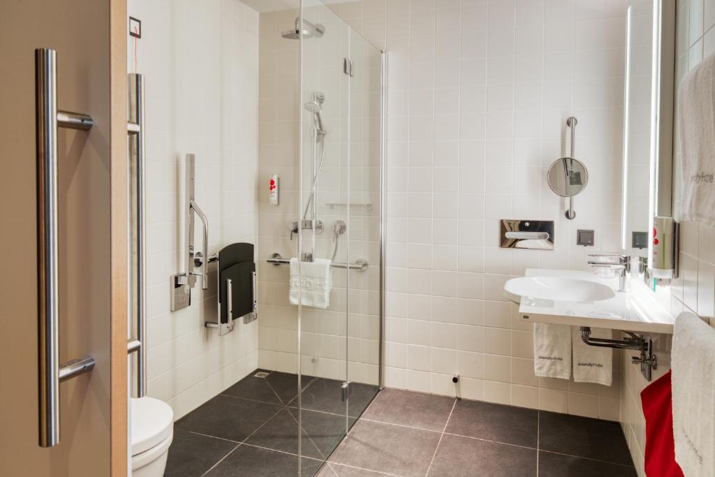 IntercityHotel Amsterdam Schiphol Airport - Resim 8