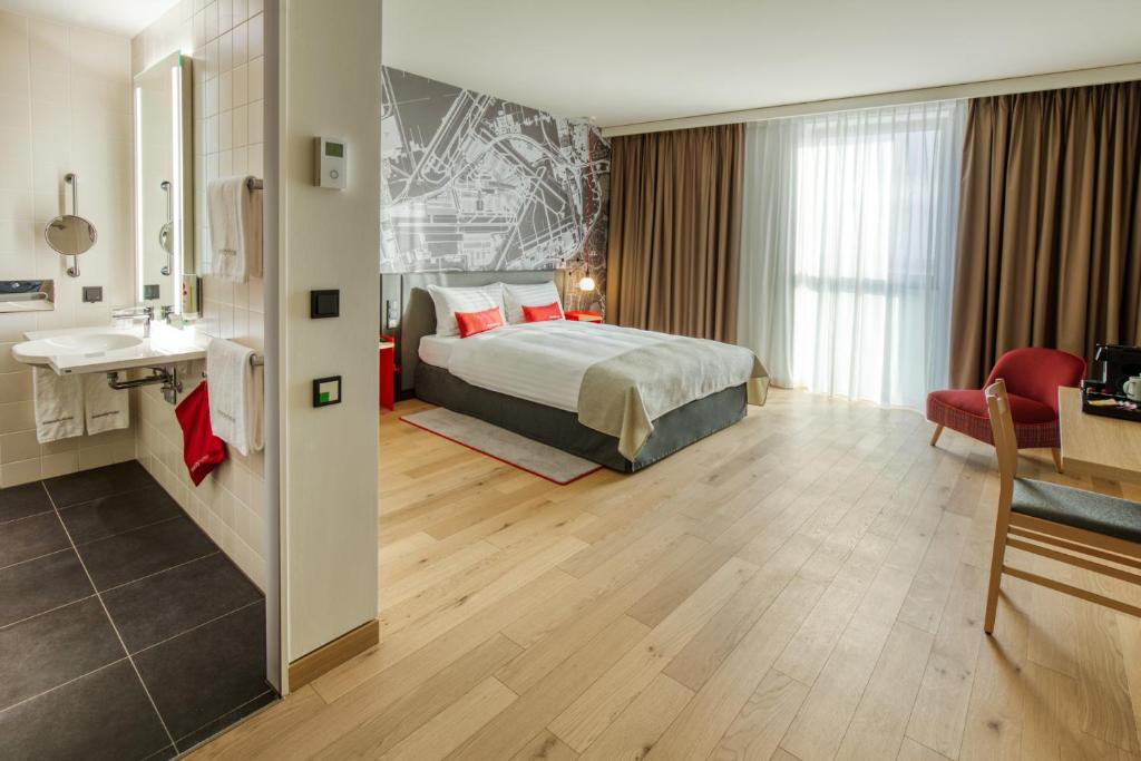 IntercityHotel Amsterdam Schiphol Airport - Resim 18