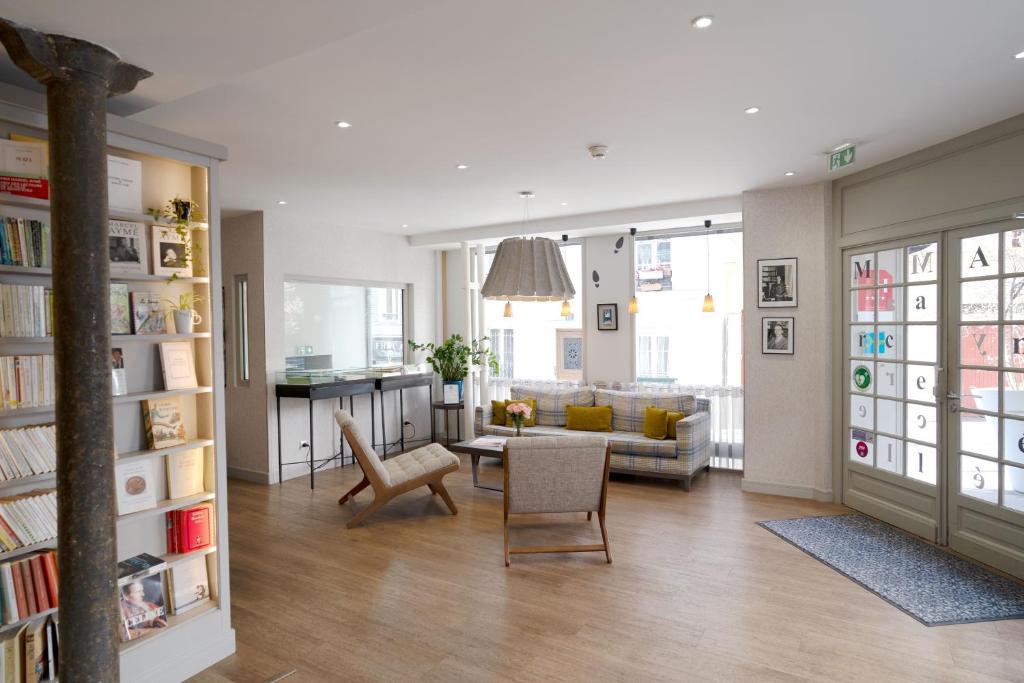 Hotel Litteraire Marcel Ayme, BW Premier Collection - Resim 39