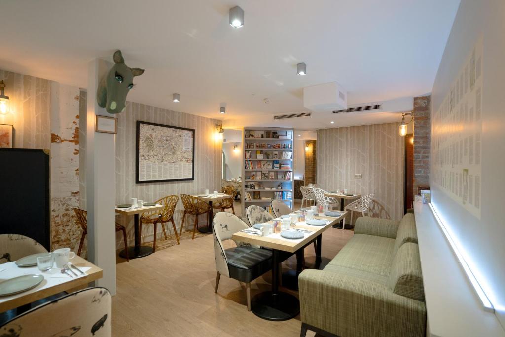 Hotel Litteraire Marcel Ayme, BW Premier Collection - Resim 34