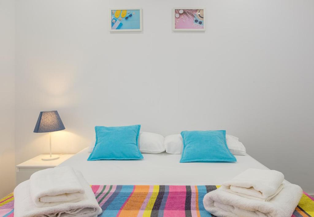 Posteľ alebo postele v izbe v ubytovaní Spacious & Clean Apartment in Quiet Area