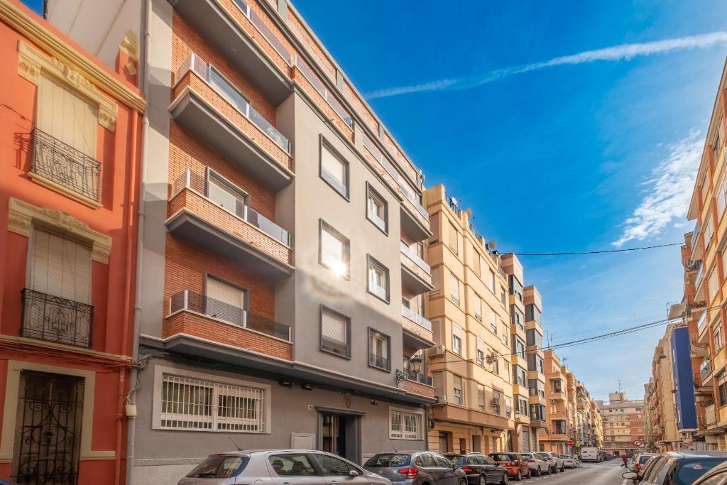 Brand New Apartment With Super Comfortable Beds 3, Valencia ...