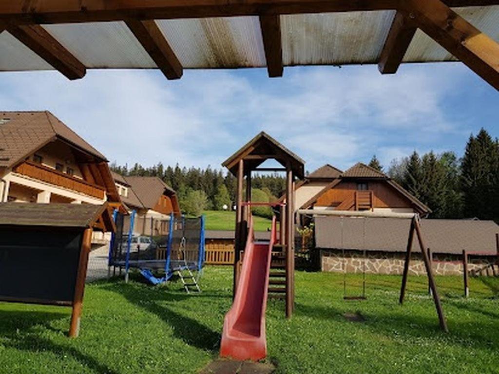 Herní místnost nebo prostor pro děti v ubytování Hotel Elsyn Dvůr