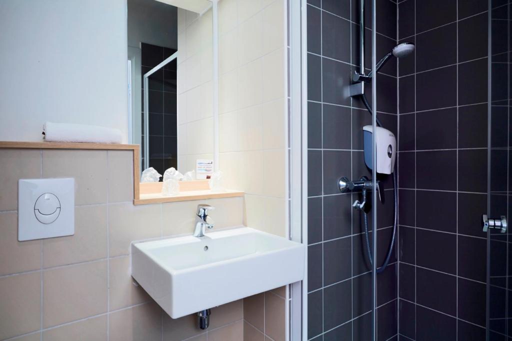 Première Classe Thionville - Triple Room