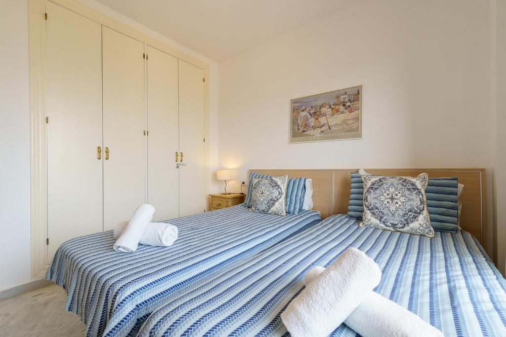 Łóżko lub łóżka w pokoju w obiekcie CT 139 - Cumbres de Riviera - Penthouse