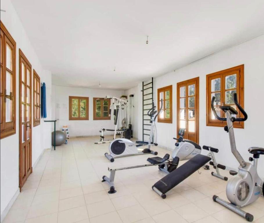 The fitness centre and/or fitness facilities at Exquisite NEW townhouse/Front Beach/2BEDR/2,5BATH