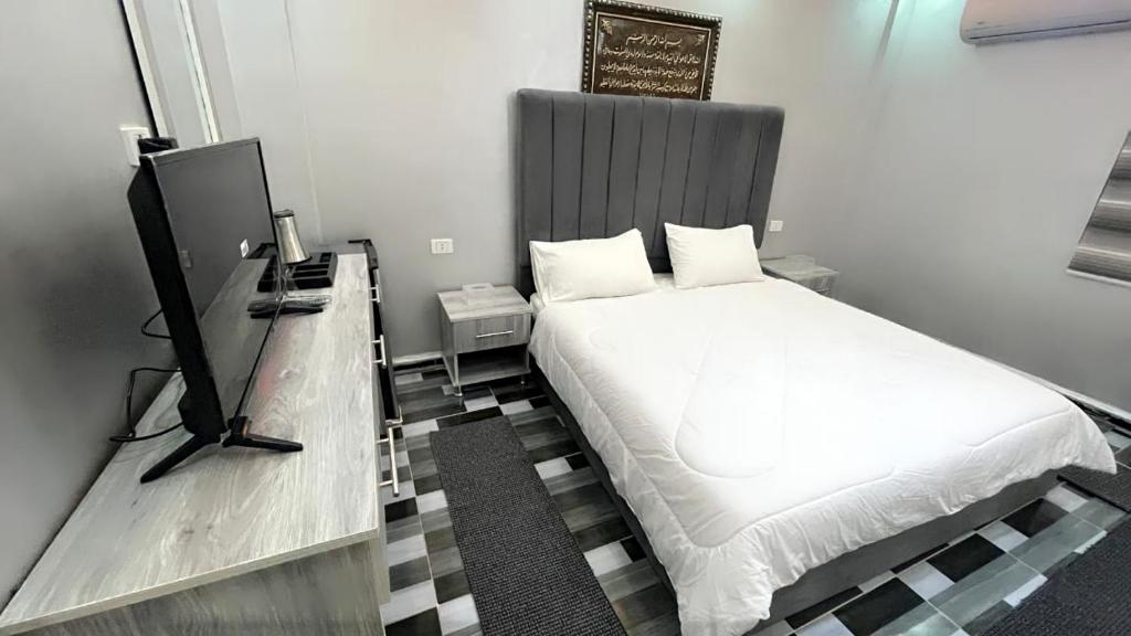 TV a/nebo společenská místnost v ubytování Petra Pillars Way Hostel
