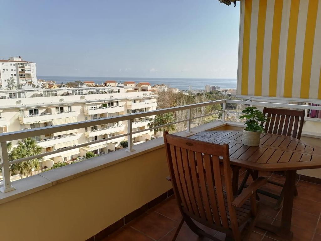 Bellavista - Bright apartment with seaview, Benalmádena ...