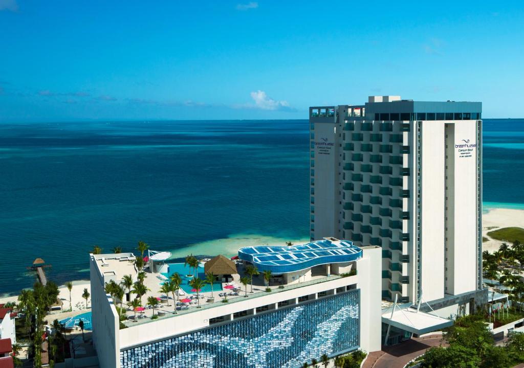 Breathless Cancun Soul Resort & Spa - Adults Only - All Inclusive photo