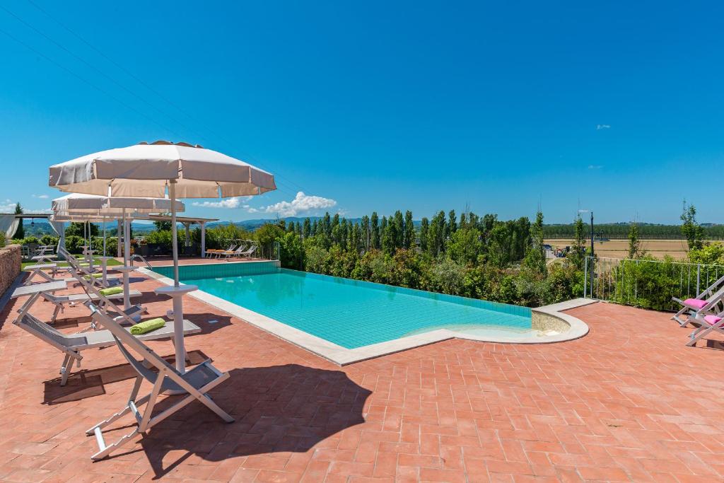 Wonderful Villa in Tuscany with swimming pool and park near Pisa and Florence