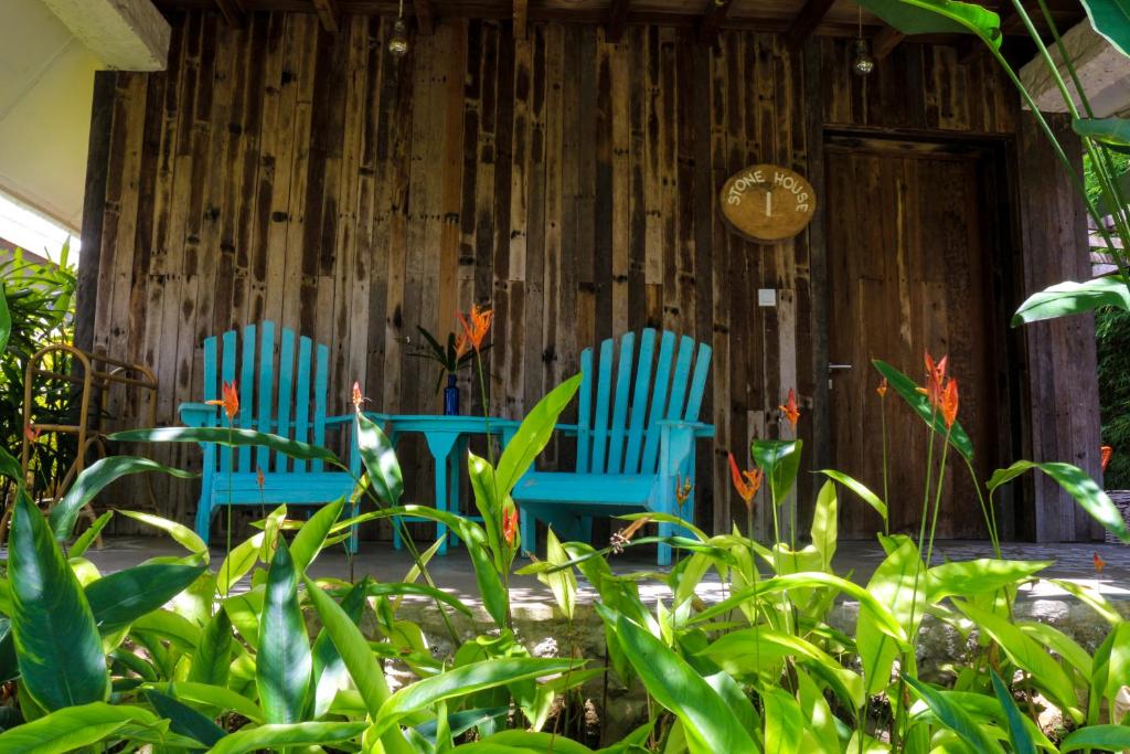Chanteak Bali - Stone House 1 - Villa Met Uitzicht Op De Tuin