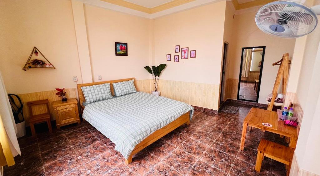 Postel nebo postele na pokoji v ubytování Nụ Cười Xinh