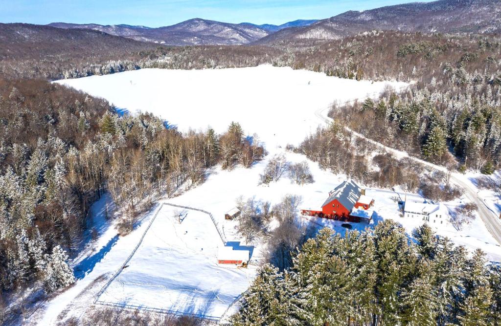 Mountain Meadows Lodge photo