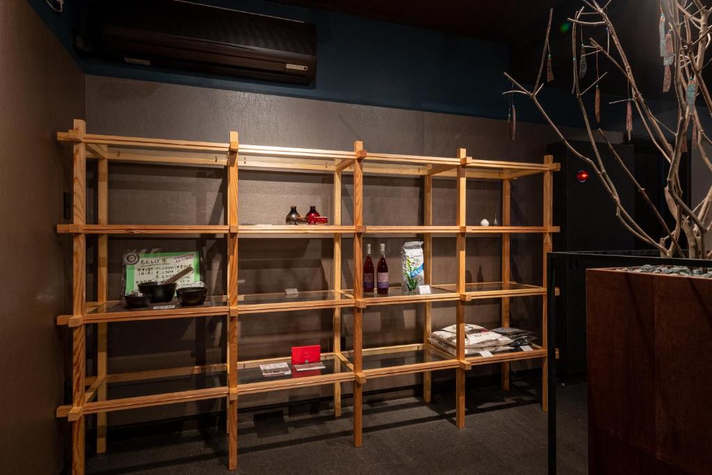 Palanda nebo palandy na pokoji v ubytování Ryokan Nushiya
