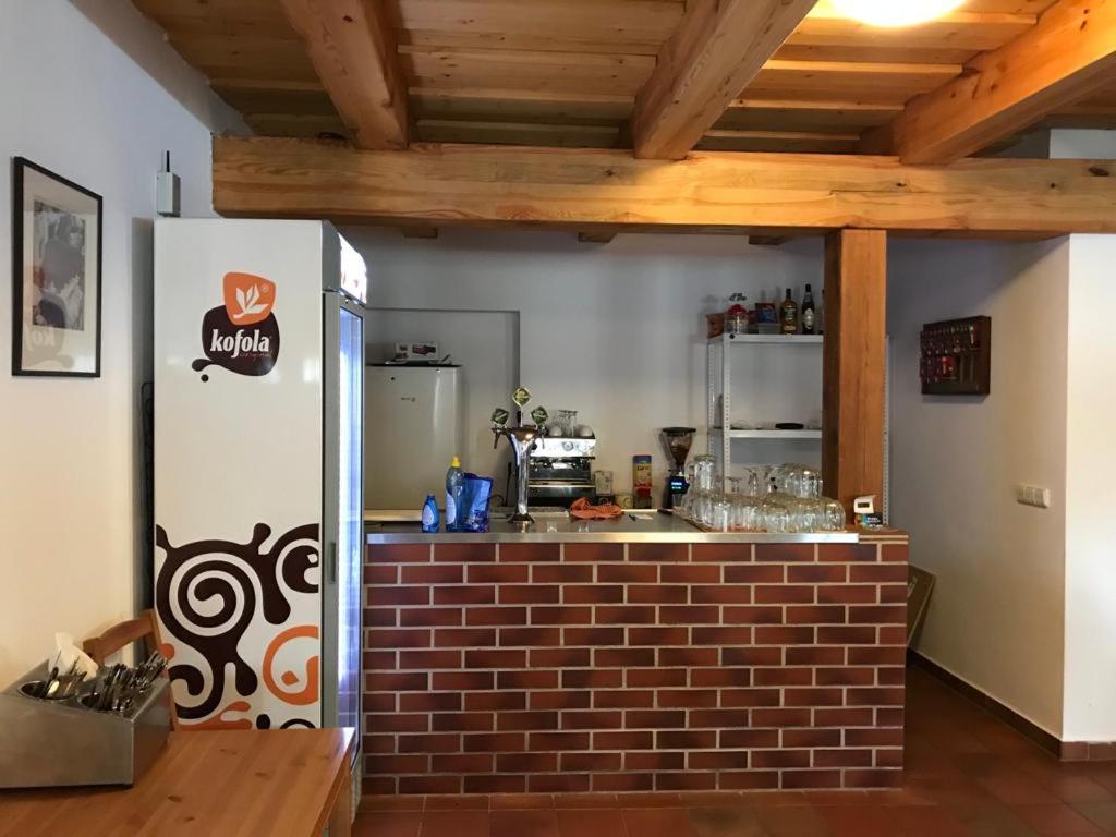 Kuchyň nebo kuchyňský kout v ubytování Samota u Hadince