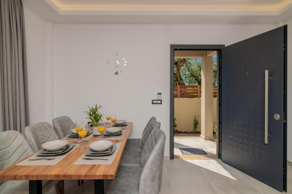 Fotografie z fotogalerie ubytování Azor Luxury Villa II v destinaci Zakynthos Town