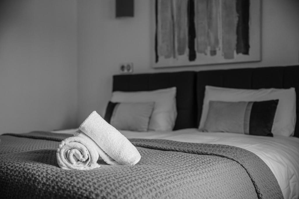 Postel nebo postele na pokoji v ubytování La Girouardière