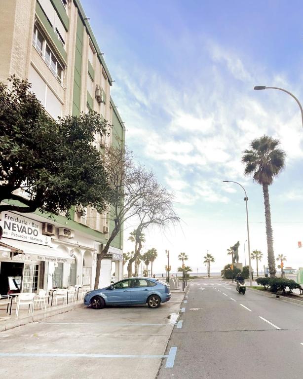 Holidays2Malaga Tomas de Echeverria 150 mts to Beach & High ...