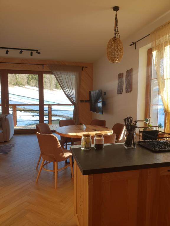 Kuchyňa alebo kuchynka v ubytovaní Babcia Góralka house