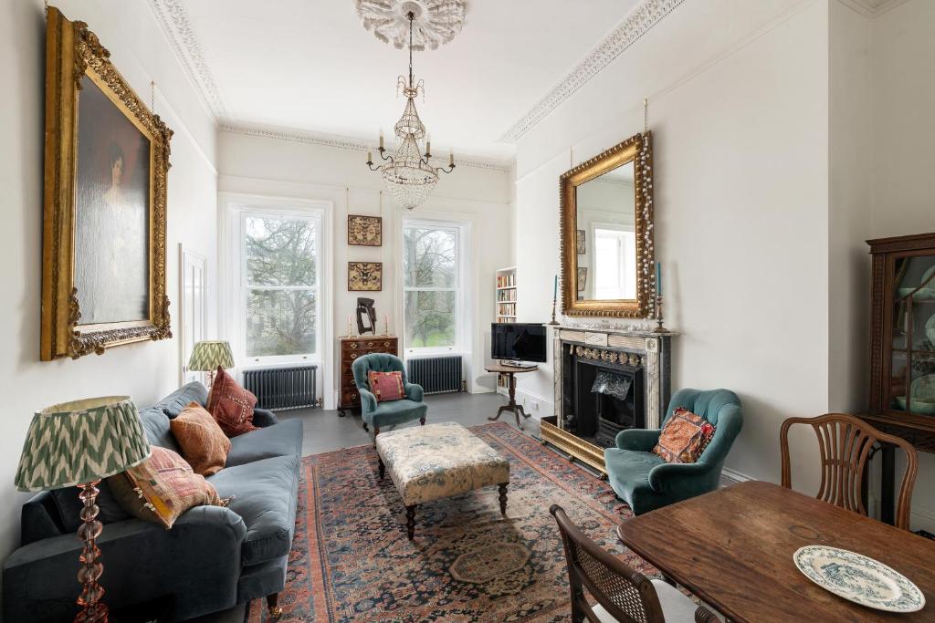 2 Bed Character & Period Apartment Central Bath (Bath) – oppdaterte priser  for 2022