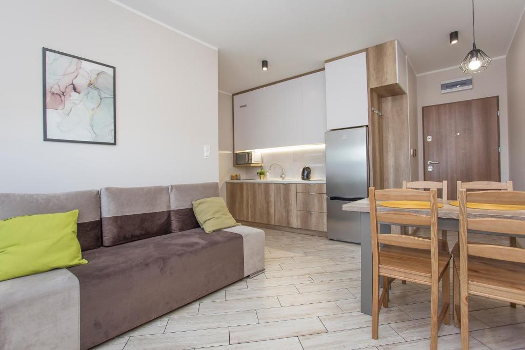 Kuchyňa alebo kuchynka v ubytovaní Urban Jungle - Lara Apartment