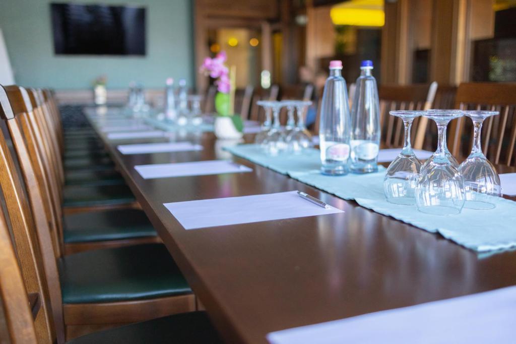 Nápoje v ubytování Dabas Hotel