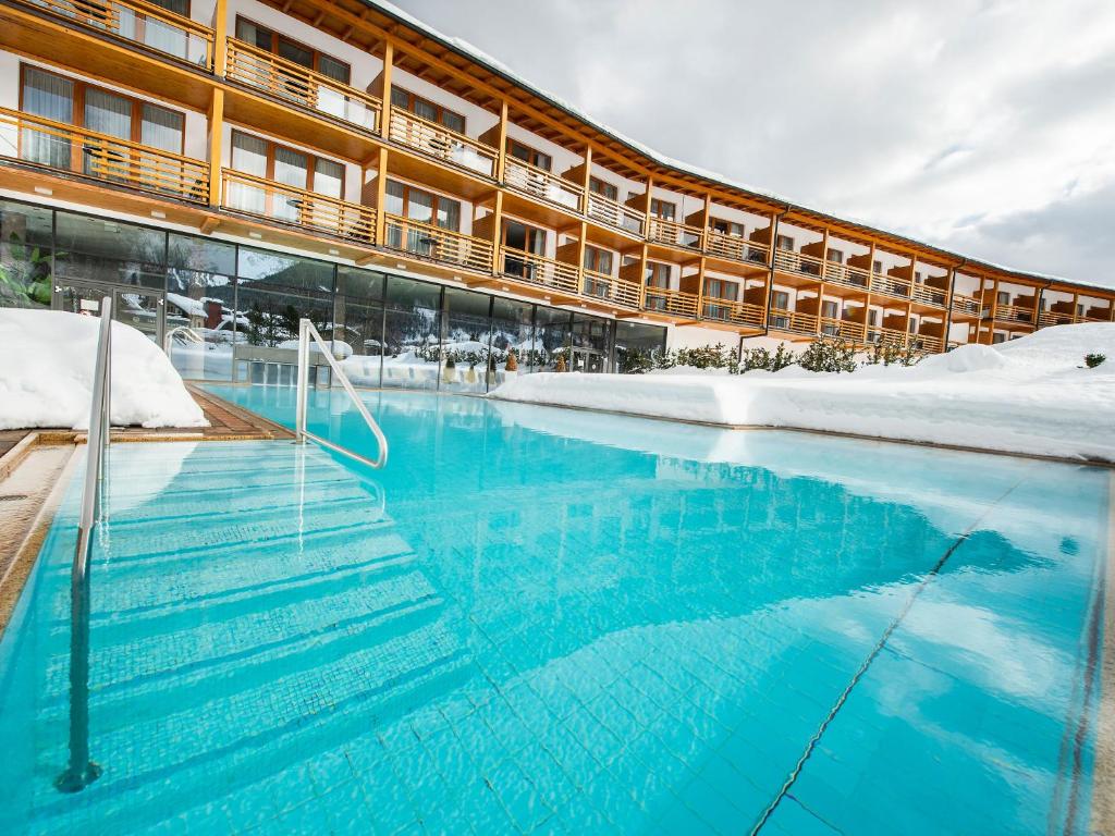 Bazén v ubytování aja Fürstenhaus am Achensee nebo v jeho okolí